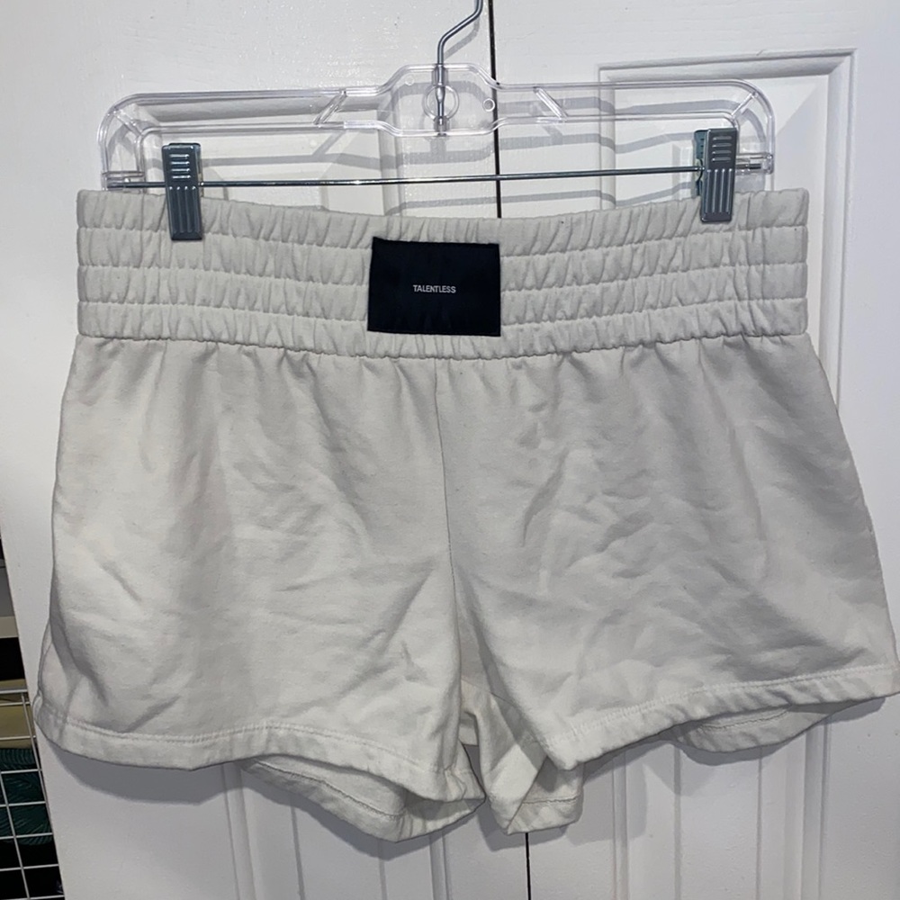 NWOT White talentless shorts